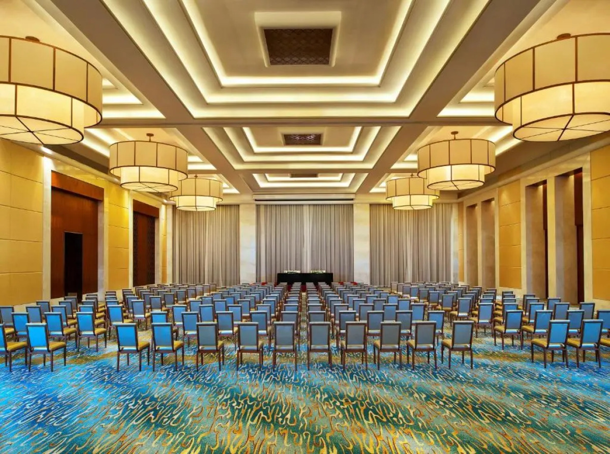 Курорт The St. Regis Sanya Yalong Bay