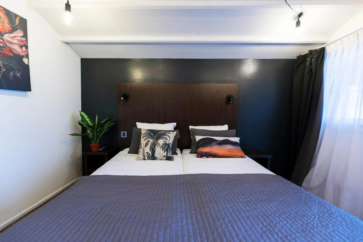 Quentin England Hotel