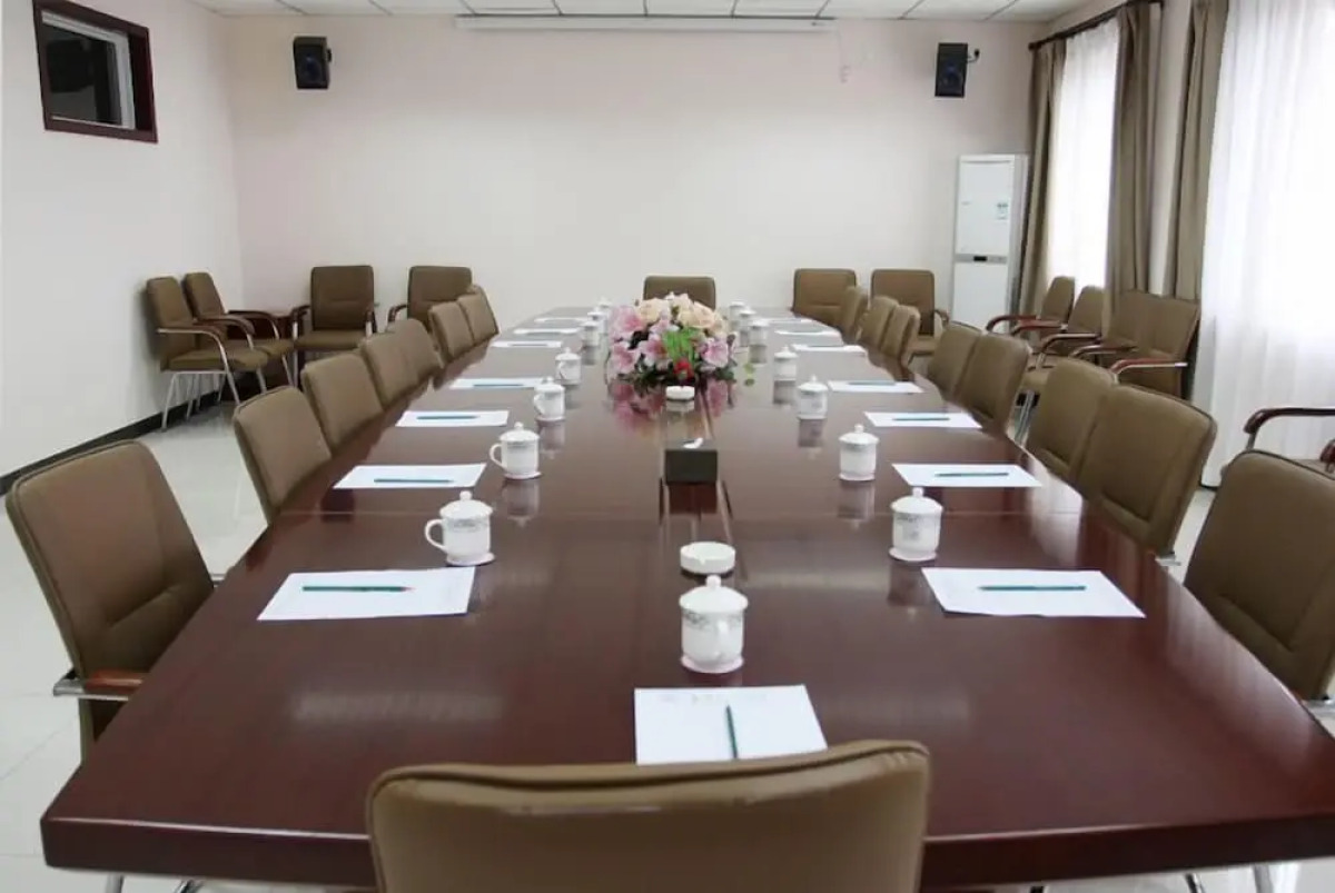 Beijing Silvery Ocean Hotel