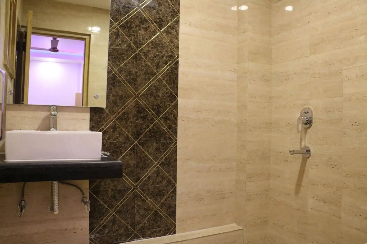 Hotel Prince Palace DX by check in room