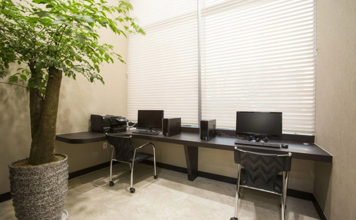 The Central Plaza Hotel