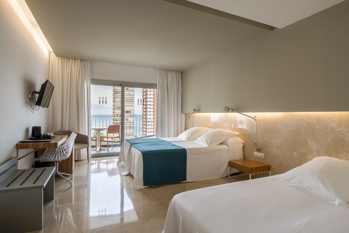 Belroy Hotel and Apartments