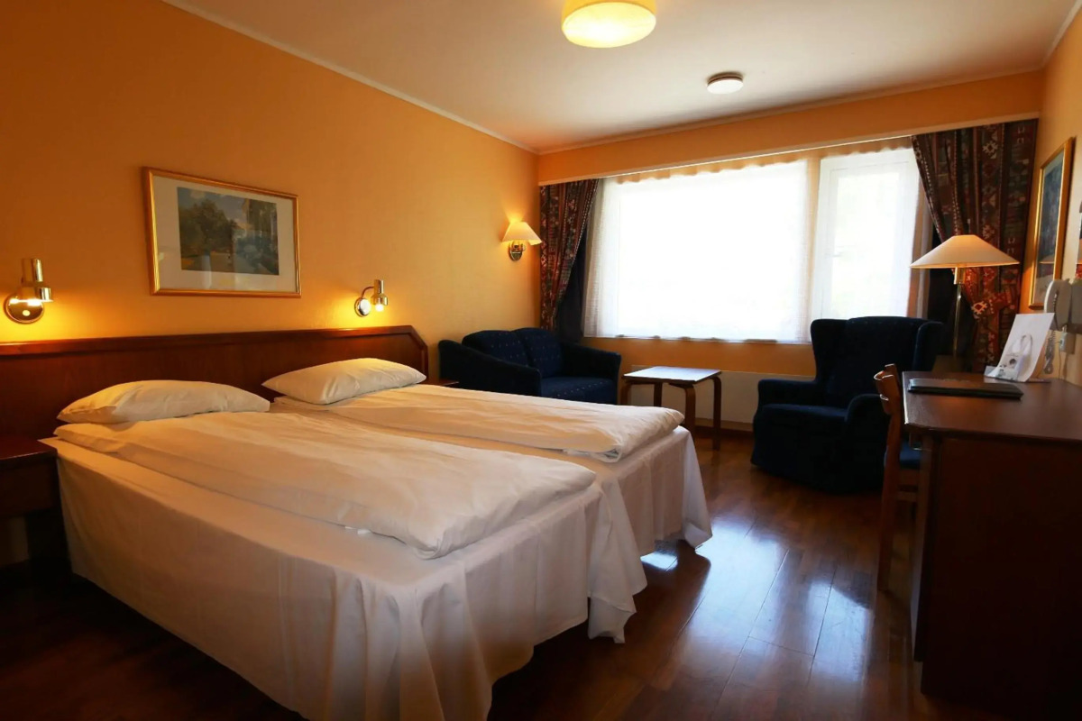 Отель Grand Skei