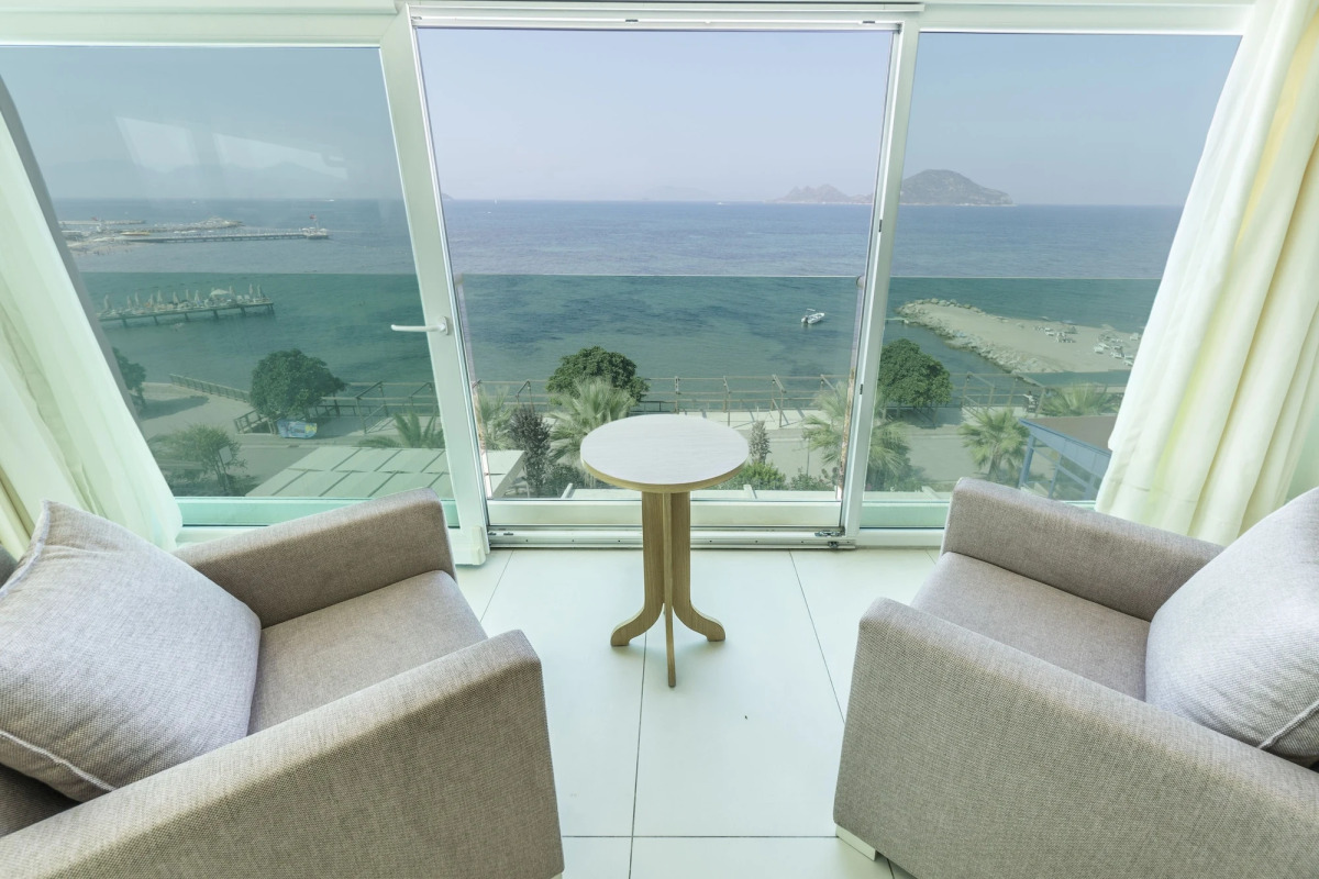 Dragut Point North Hotel