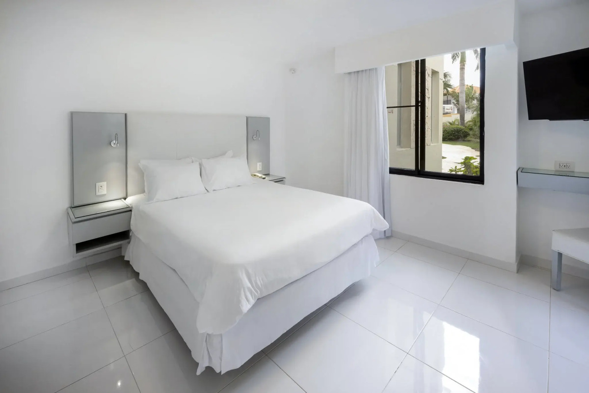 Viva Wyndham Dominicus Beach Resort — All Inclusive