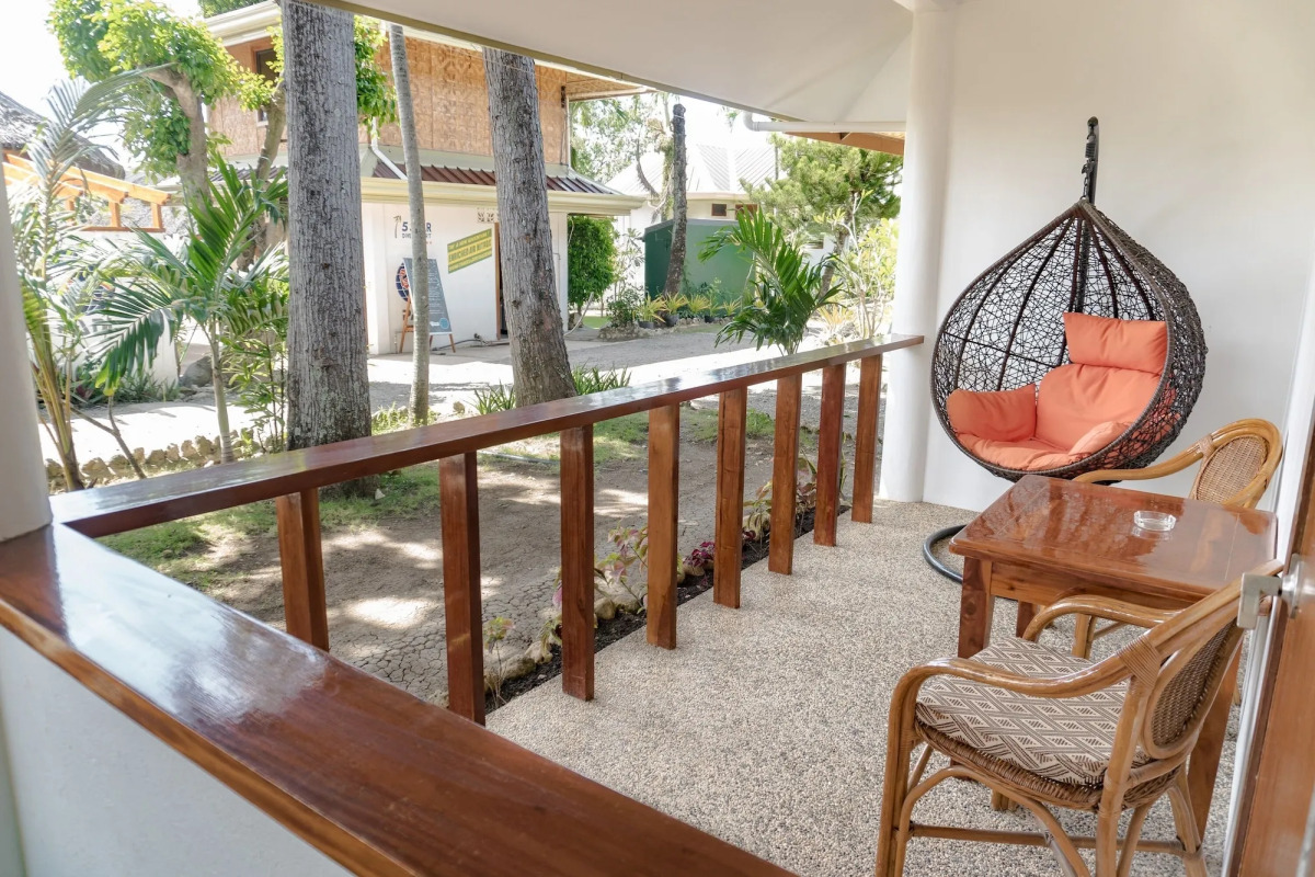 Quo Vadis Dive Resort Moalboal