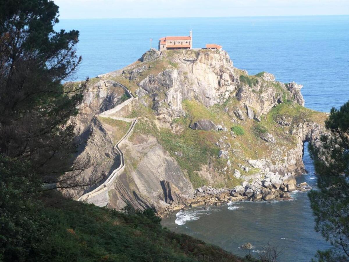 Camping & Bungalows Leagi