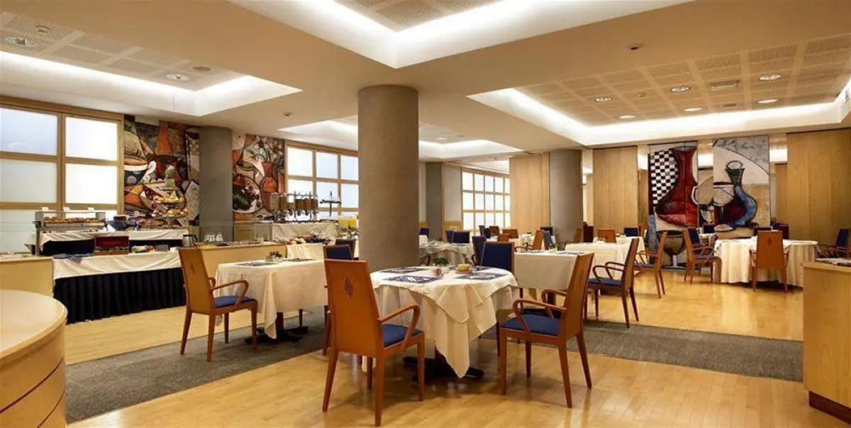 Pacific Hotel Fortino