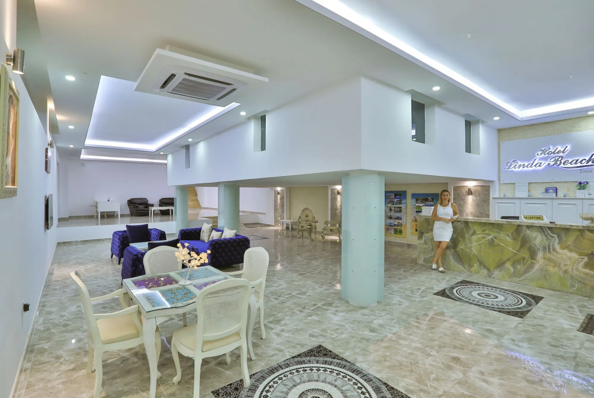 Отель Linda Beach