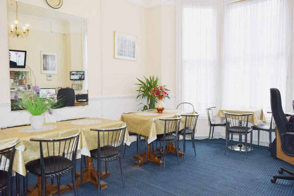 Plaza Hotel Hammersmith