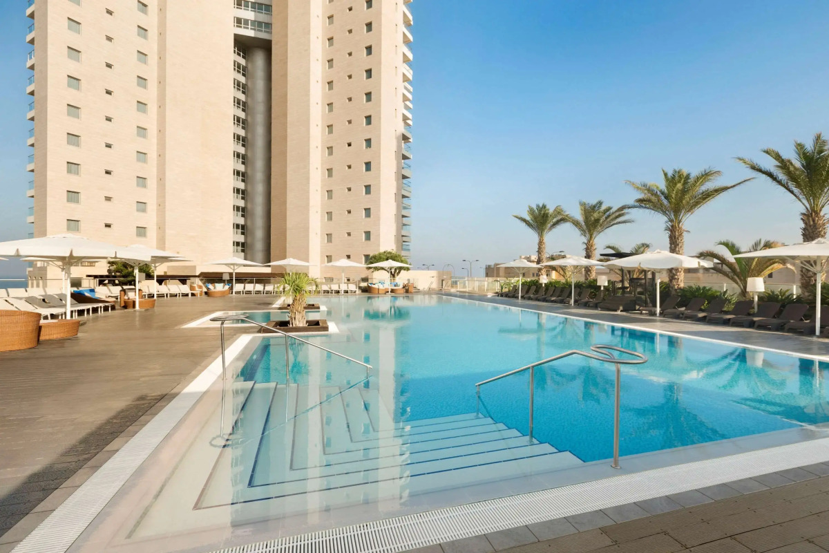 Ramada Hotel & Suites by Wyndham Netanya