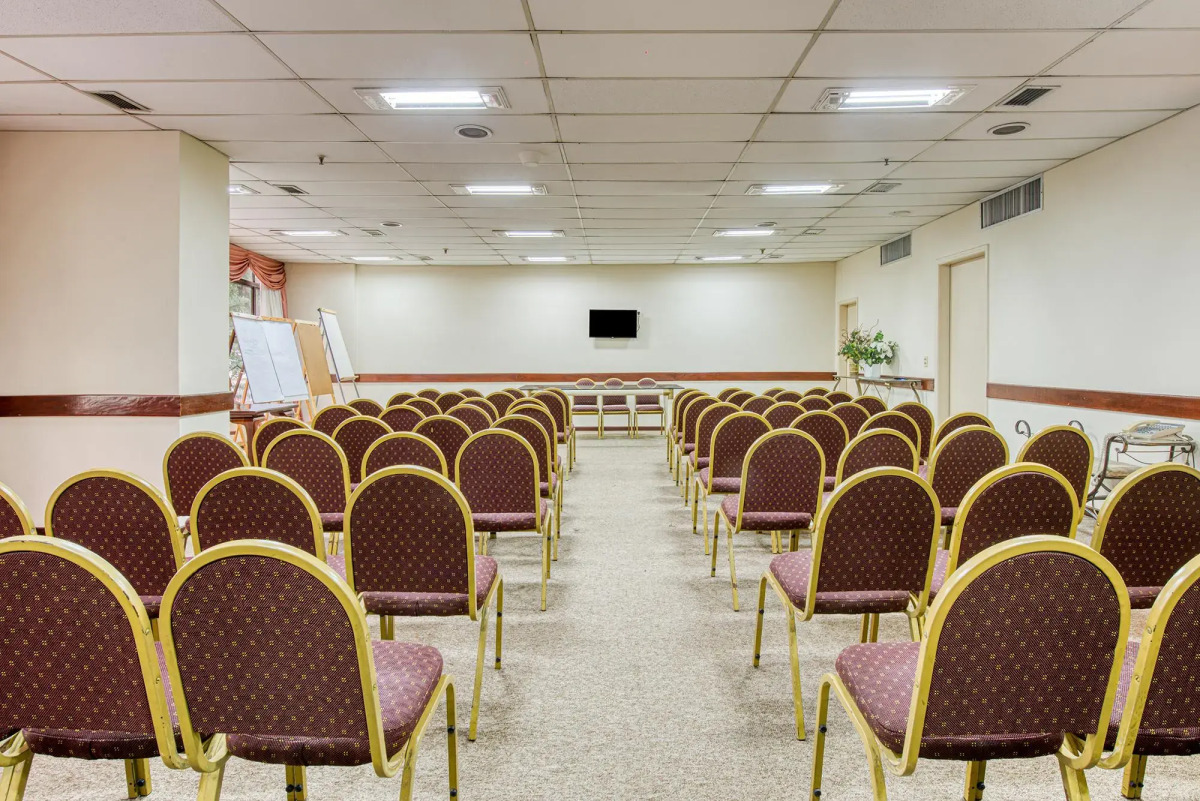 Augusto's Copacabana Hotel