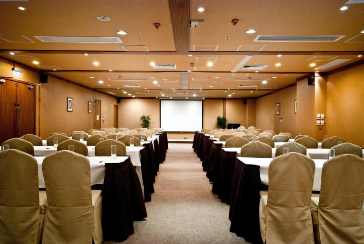 Ramada Grand Tsim Sha Tsui (Former Ramada Hong Kong Grand Tsim Sha Tsui)