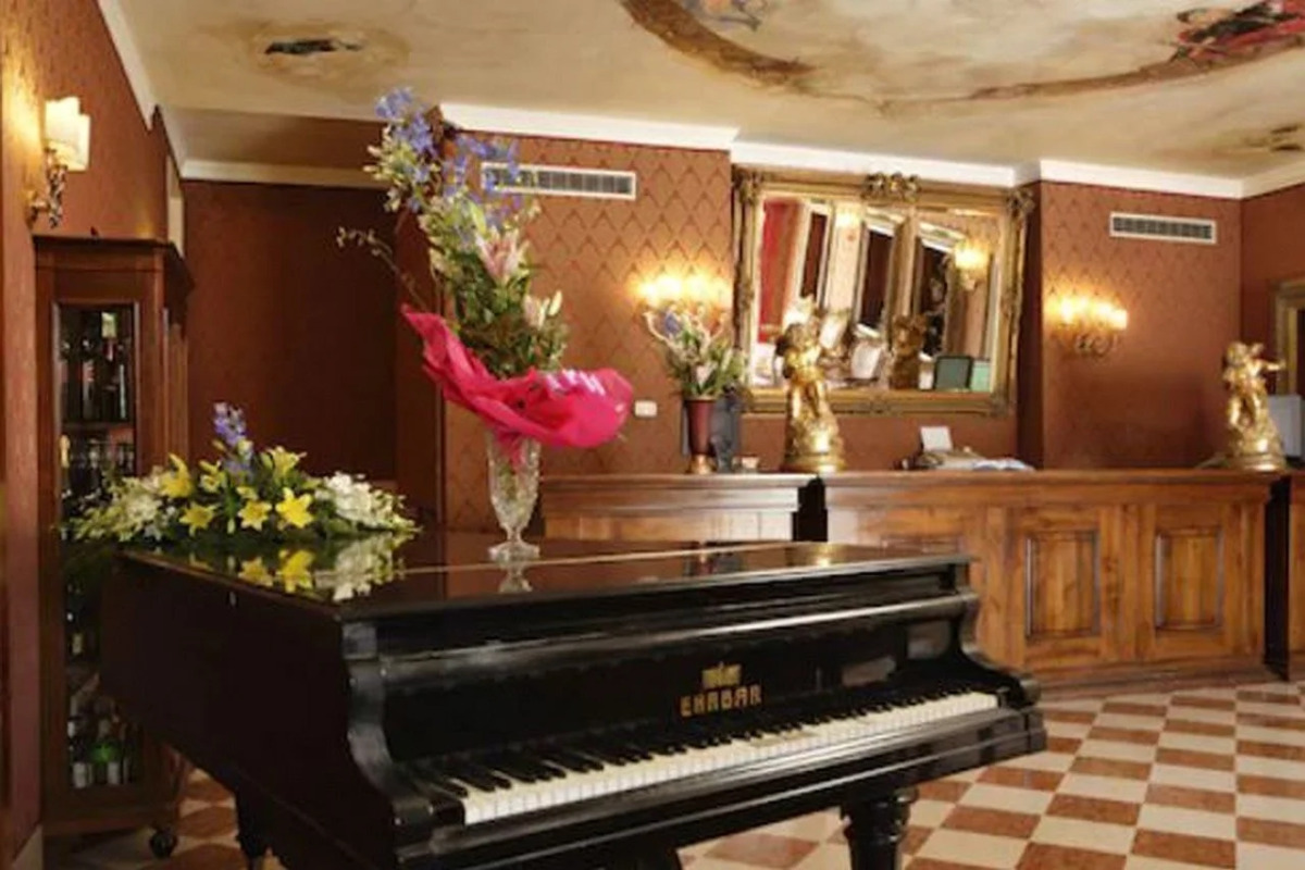 Venice Hotel Villa Dori