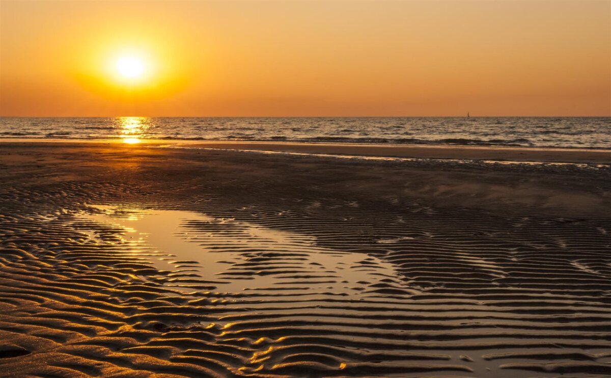 Mantra on the Esplanade