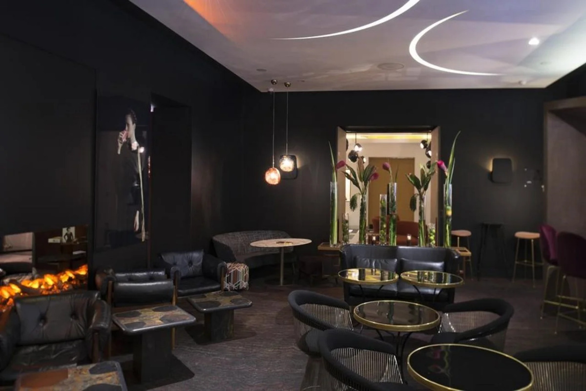 Hotel Marignan Champs - Elysées