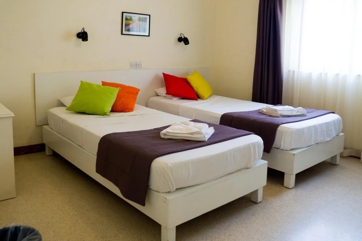 Huli Hotel & Apartments