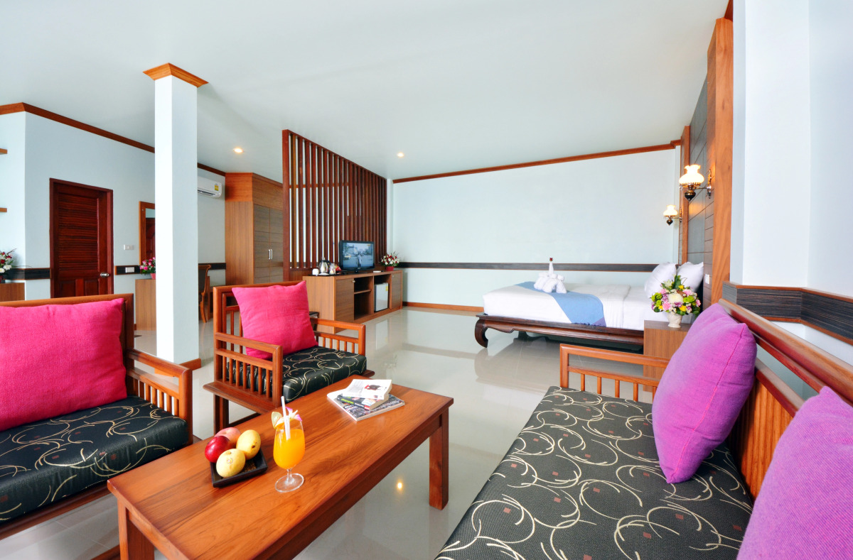 Haad Yao Bayview Resort & Spa