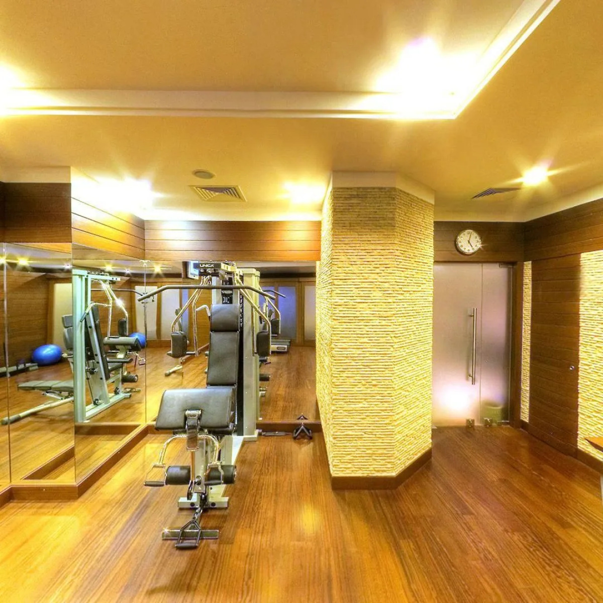 Ege Palas Business Hotel