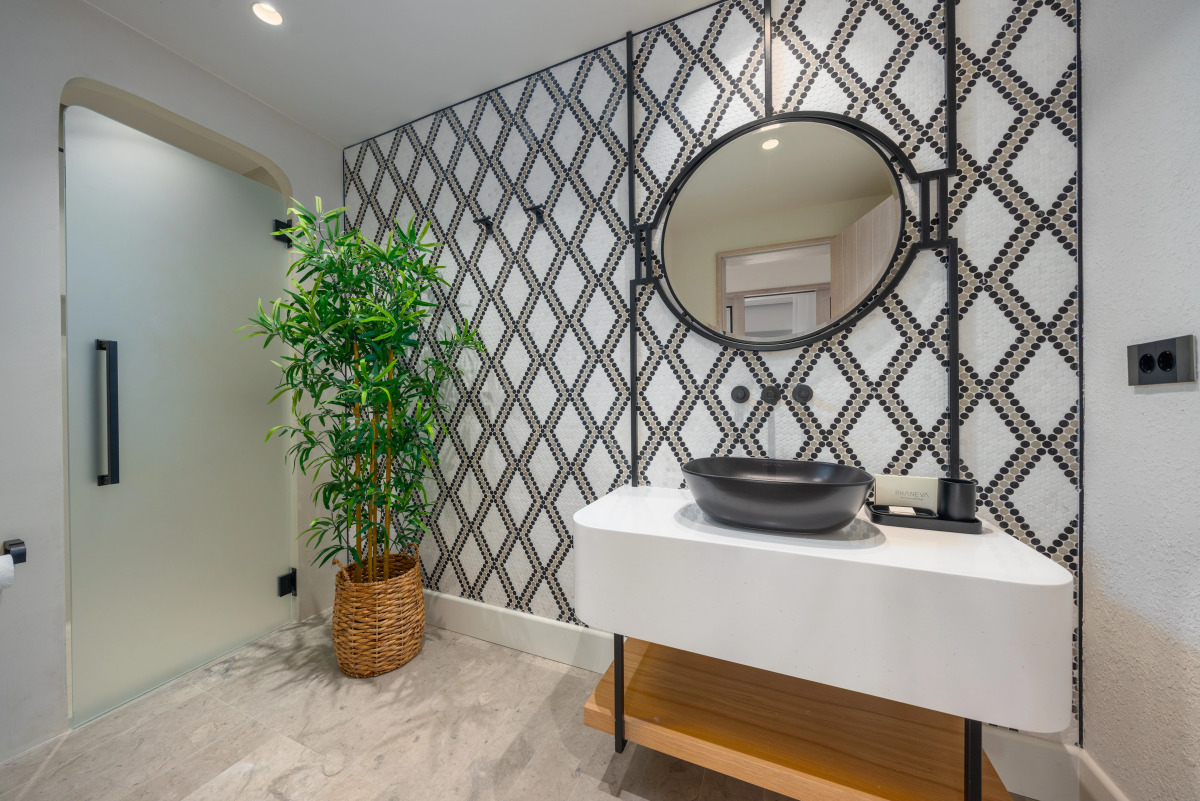 Yacht Classic Hotel - Boutique Class