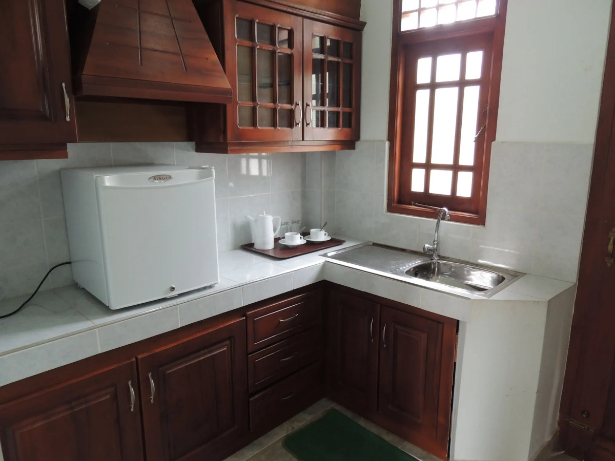 Airport Green View Resort