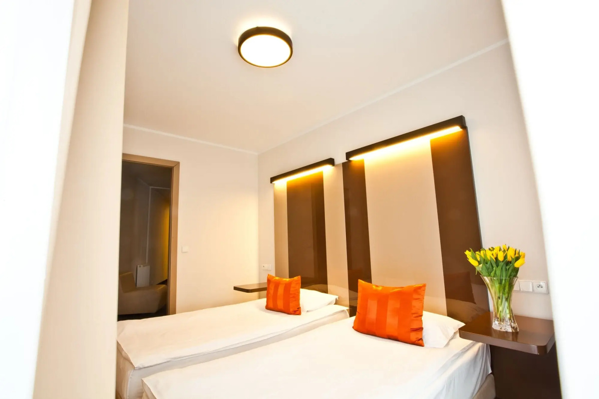 Platinum Apartments Aparthotel