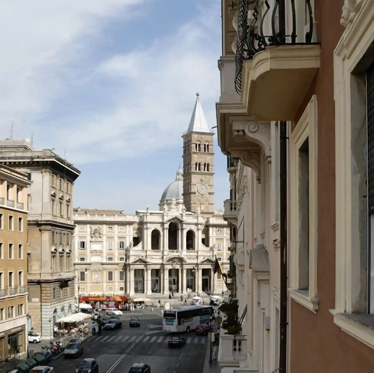 Merulana Inn Guest House