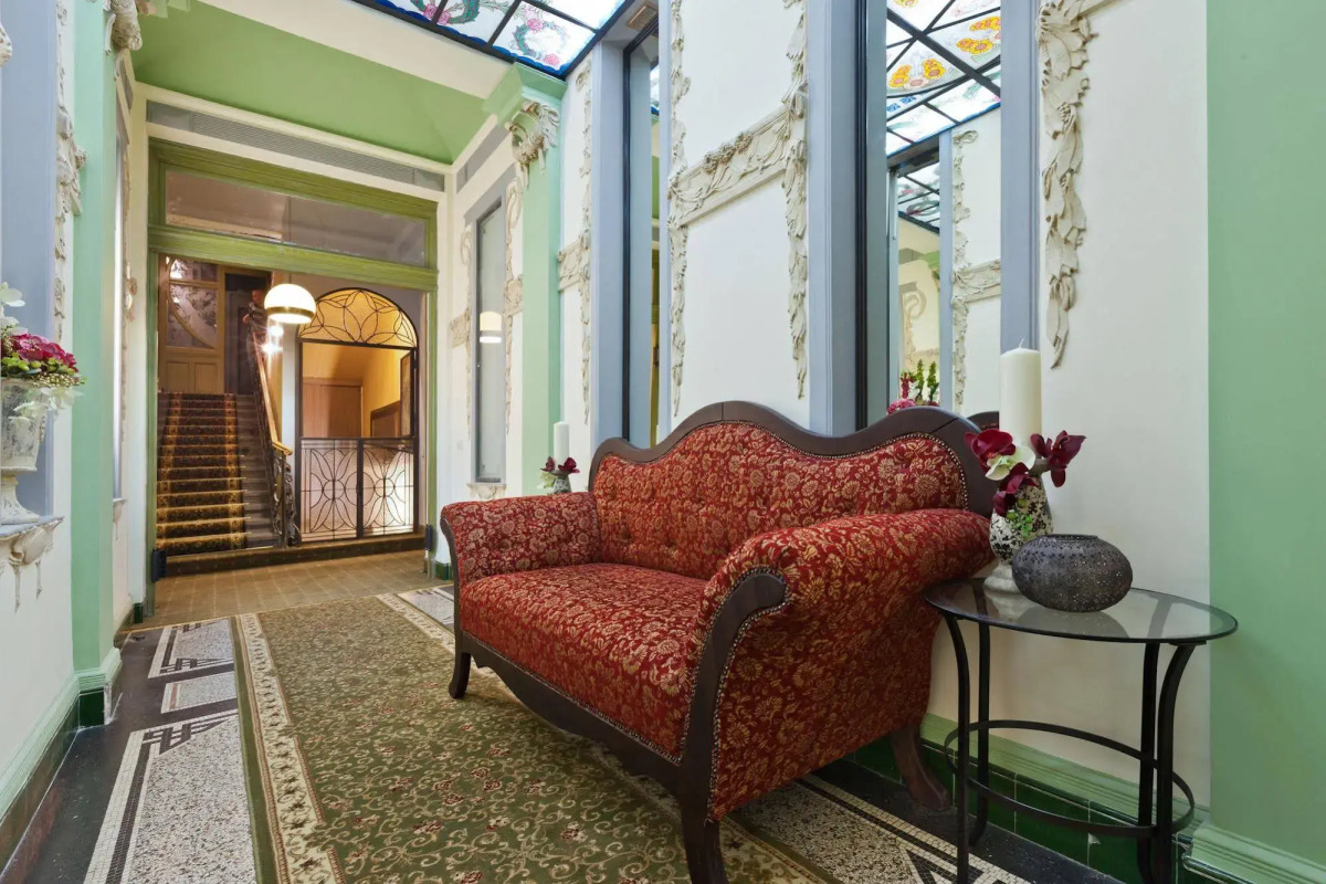 Апартаменты Prague Holiday