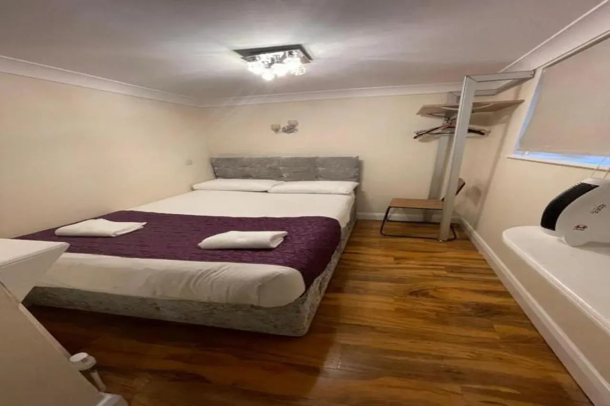 Travelodge London Kings Cross Royal Scot Hotel