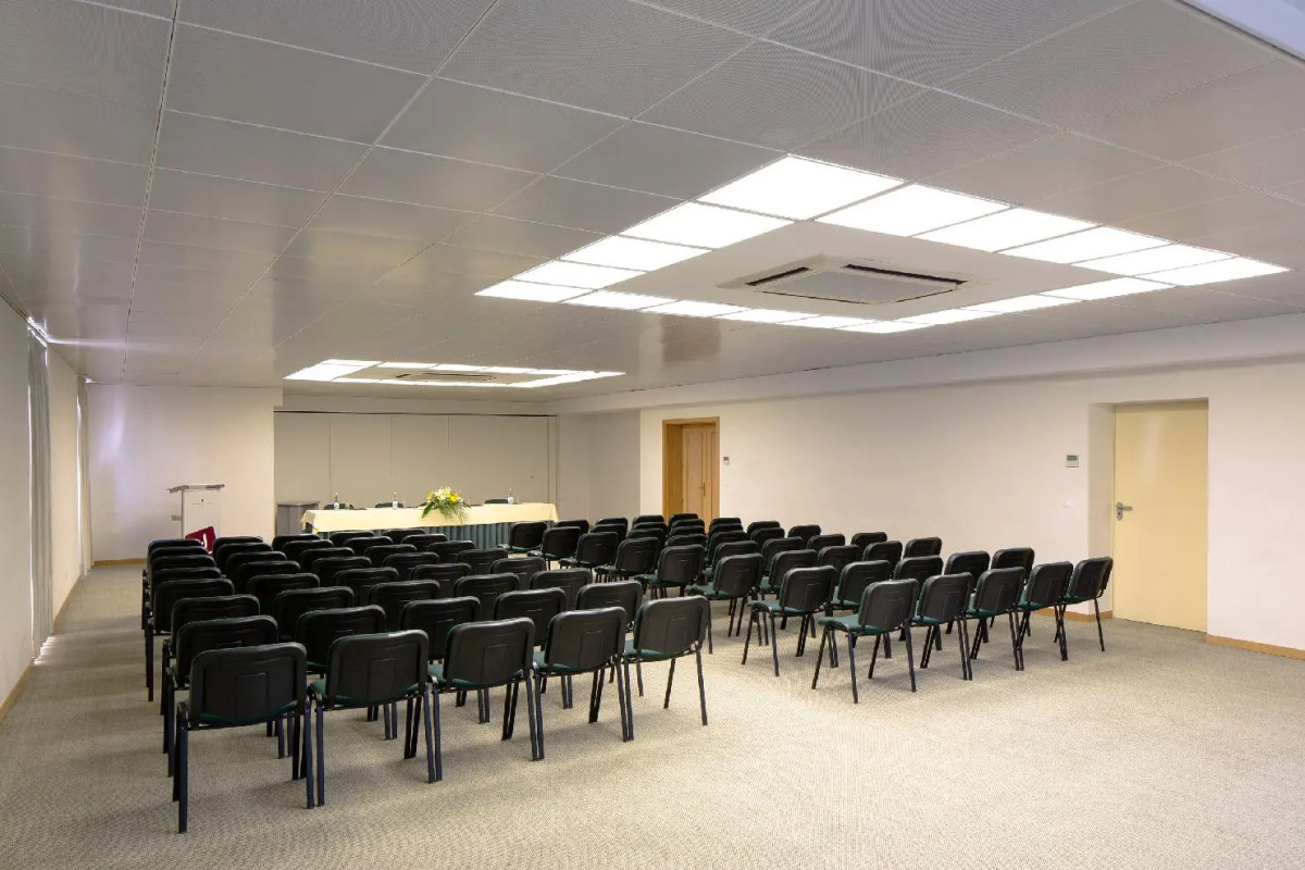 Luna Esperança Centro Hotel