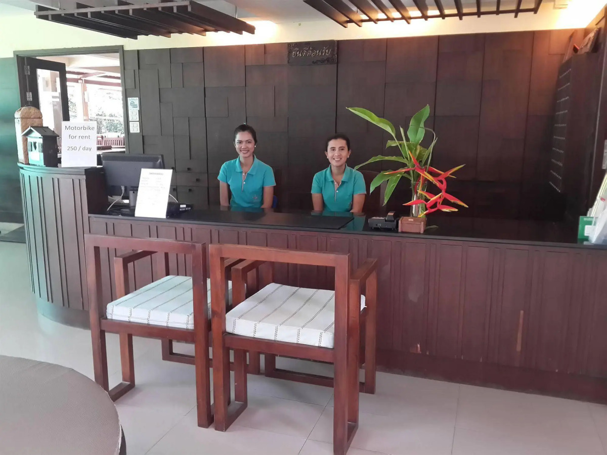 Lanta Pura Beach Resort