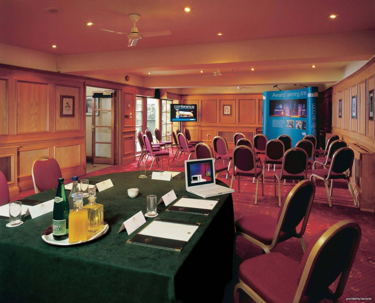 York Pavilion Hotel, Sure Hotel Collection by Best Western