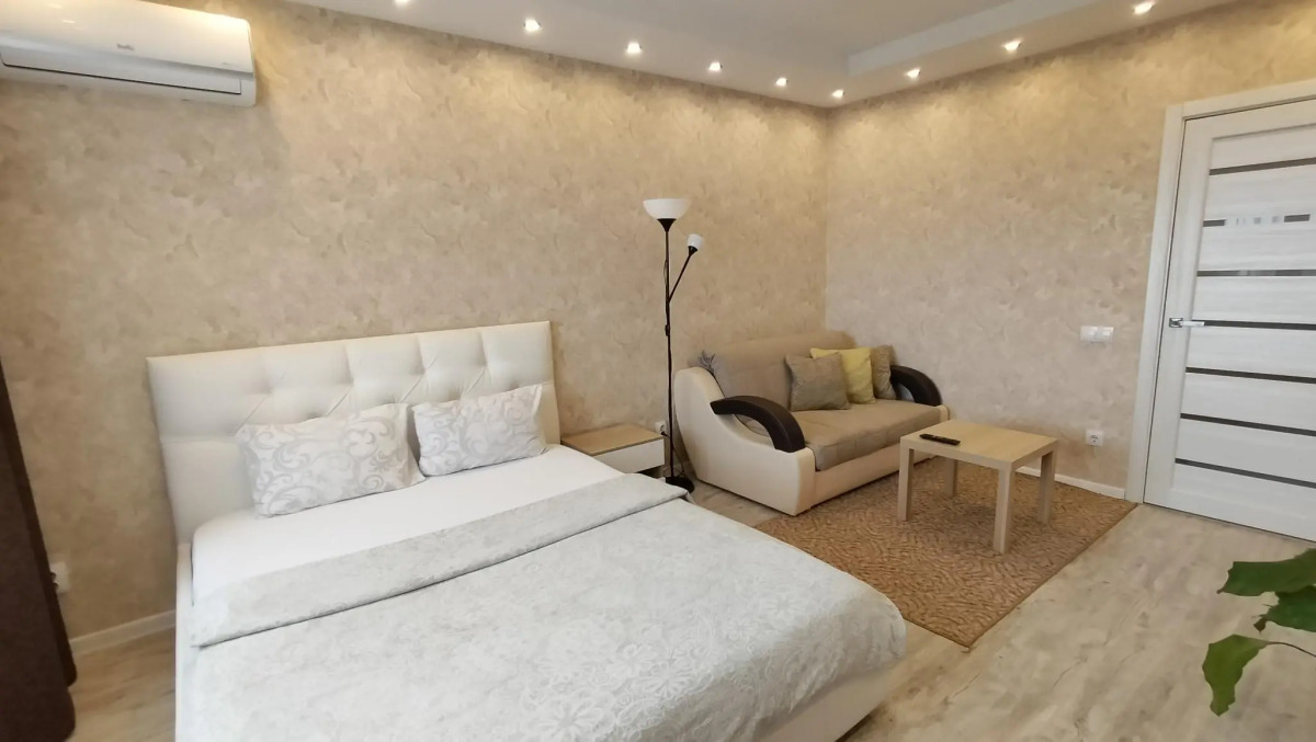 Фреш рум на улице Маршала Устинова, д.3