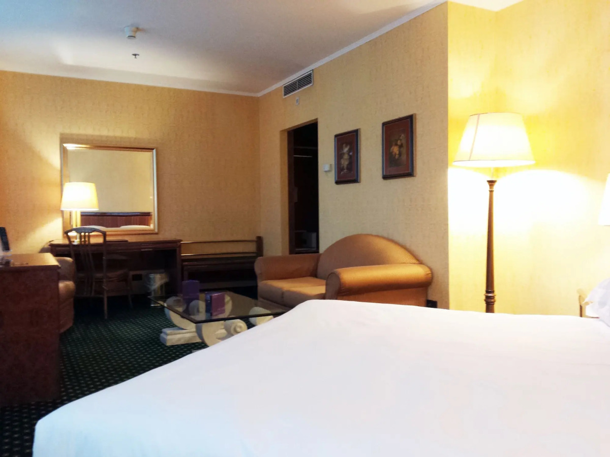 Tower Genova Airport Hotel & Conference Center