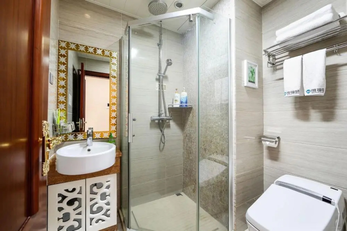 Royal River Apartment