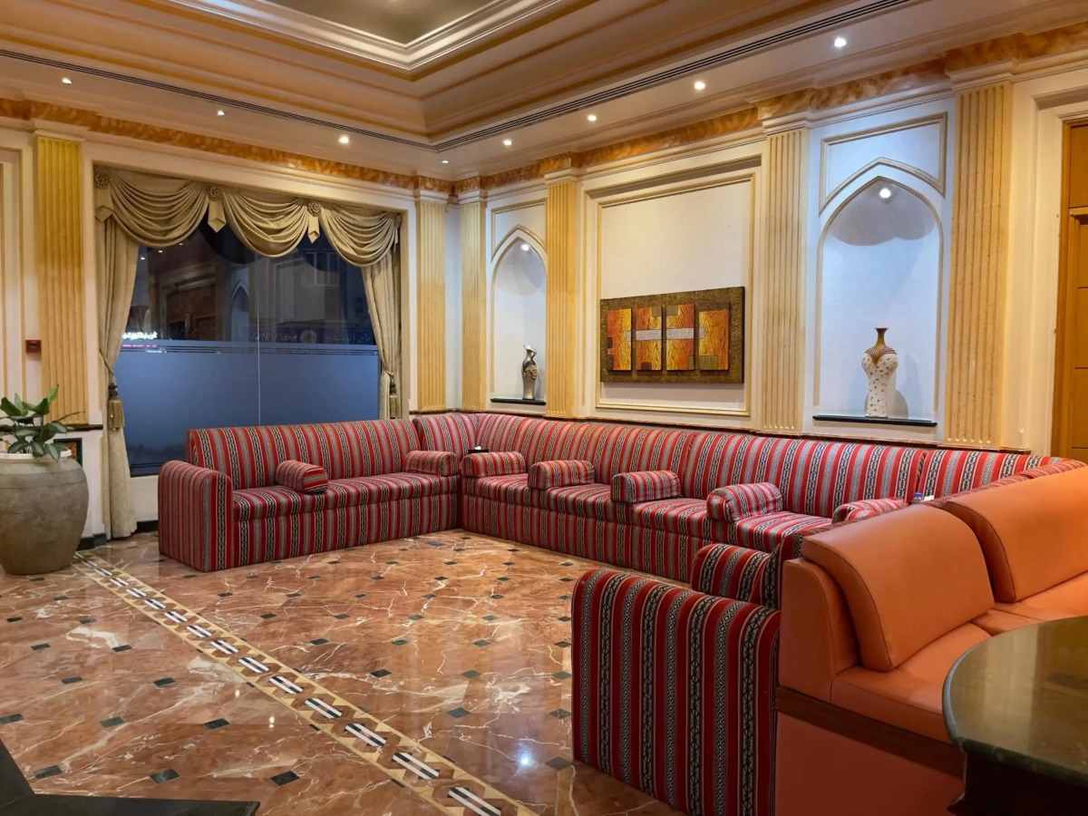 Отель Al Maha International