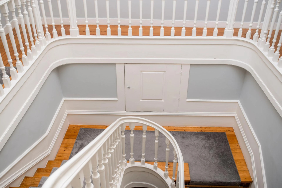 Decanting Porto House