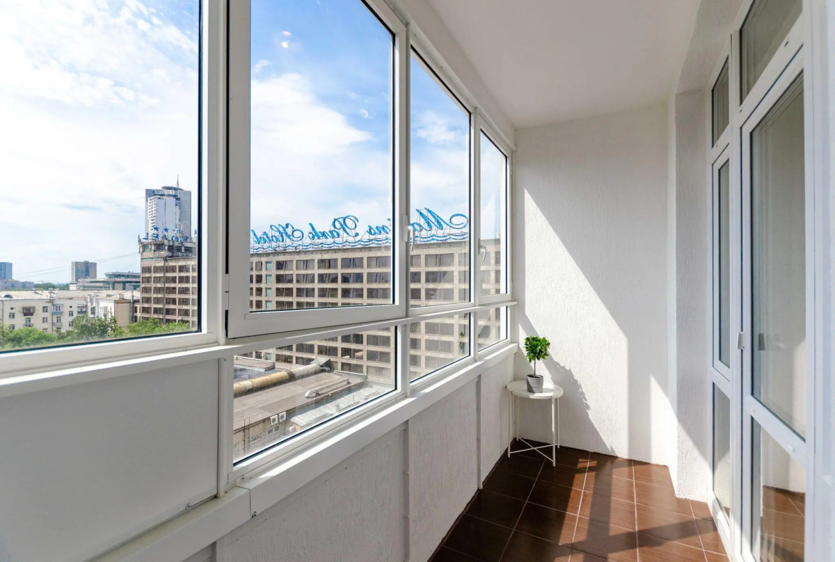 Royal Apart (Роял Апарт) на Азина 22