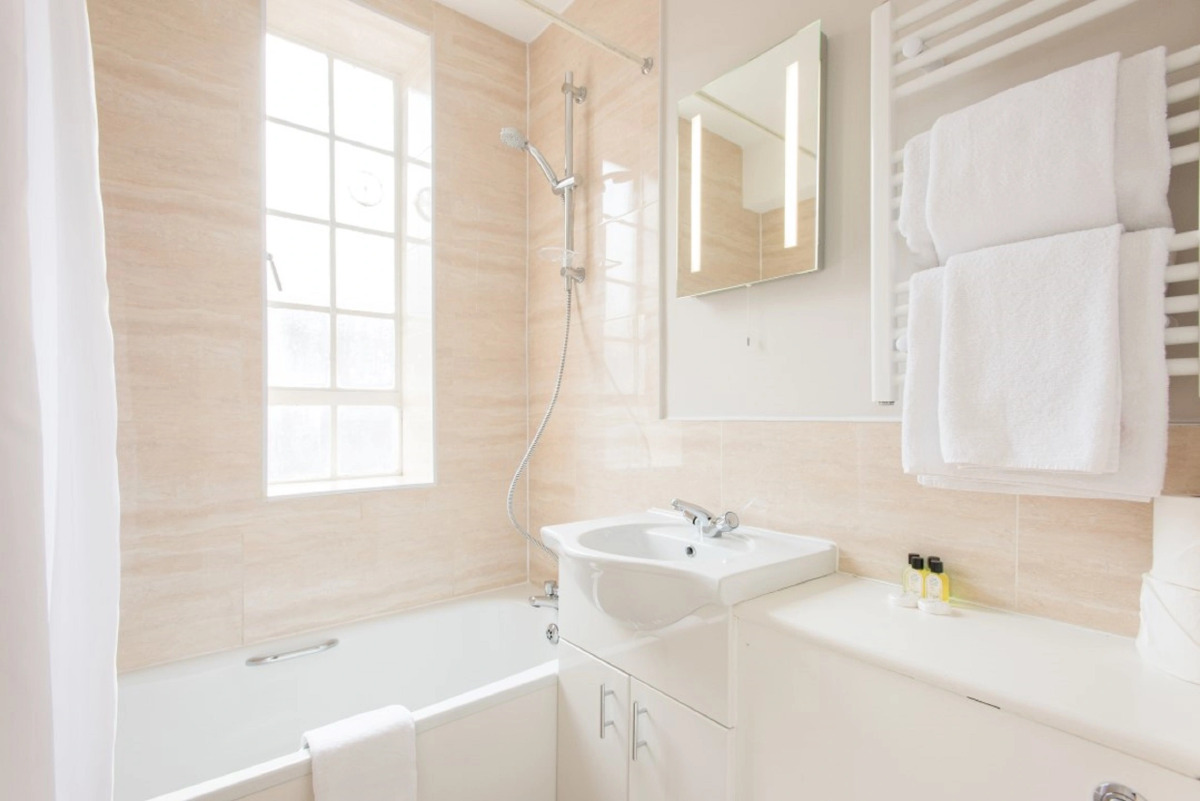 Chelsea Cloisters Serviced Apartments