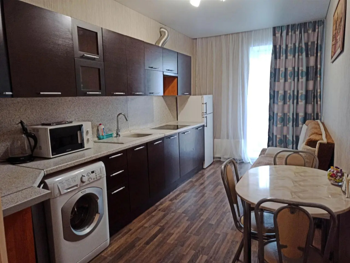 Апартаменты на улице Коммунистическая 15