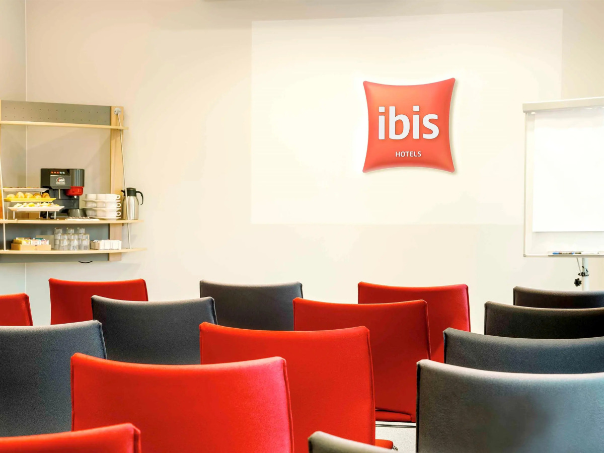 ibis Warszawa Ostrobramska