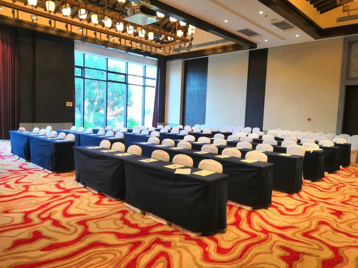 Amitabha Hotel Pushang Branch