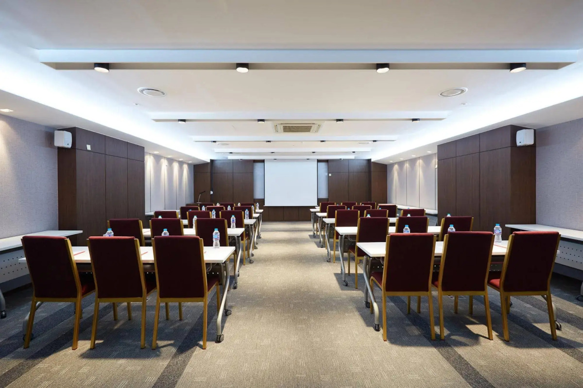 Ramada Hotels & Suites Seoul Namdaemun