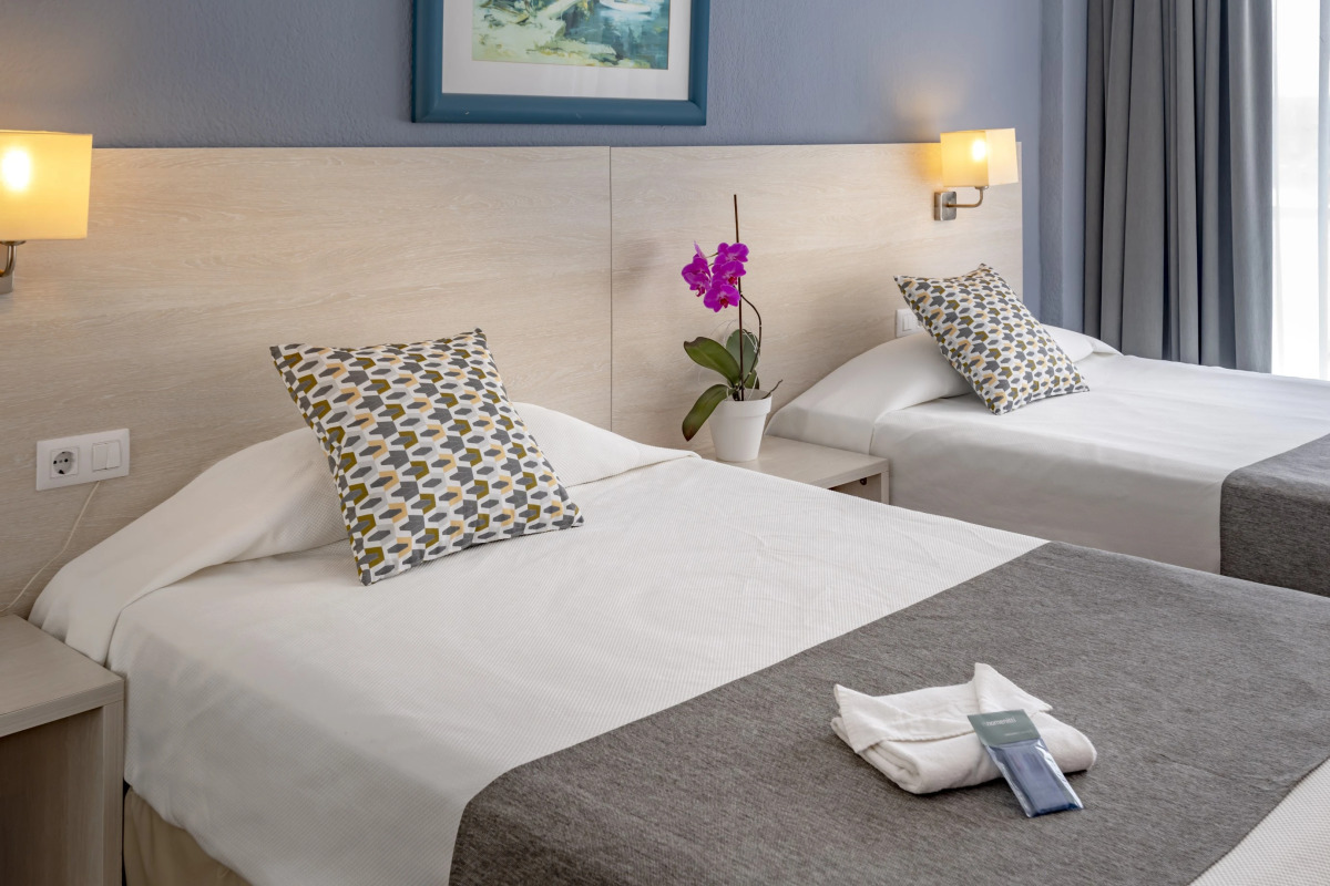 Курортный отель 4R Salou Park Resort I