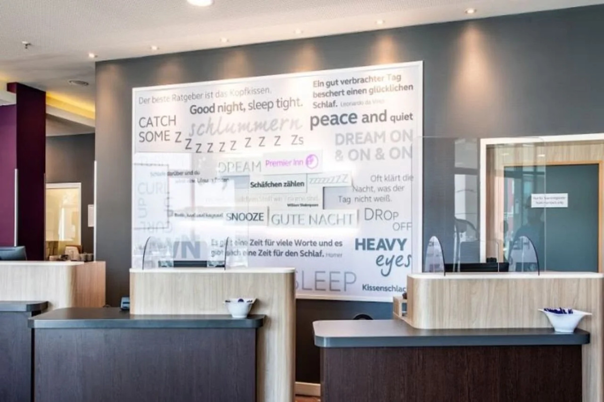 Premier Inn Cologne City Sud Hotel