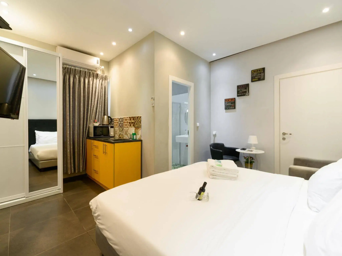 Crown Sea Apartments