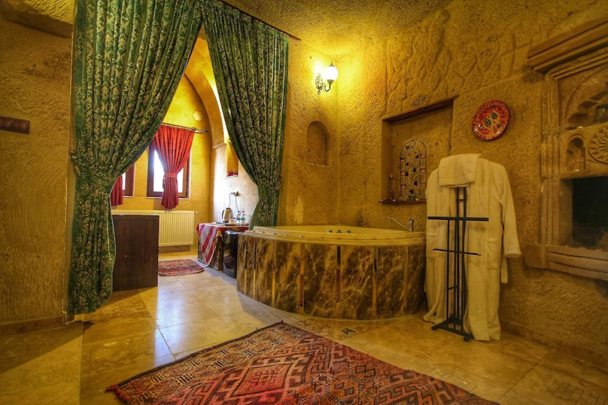 Lovely Cappadocia Hotel
