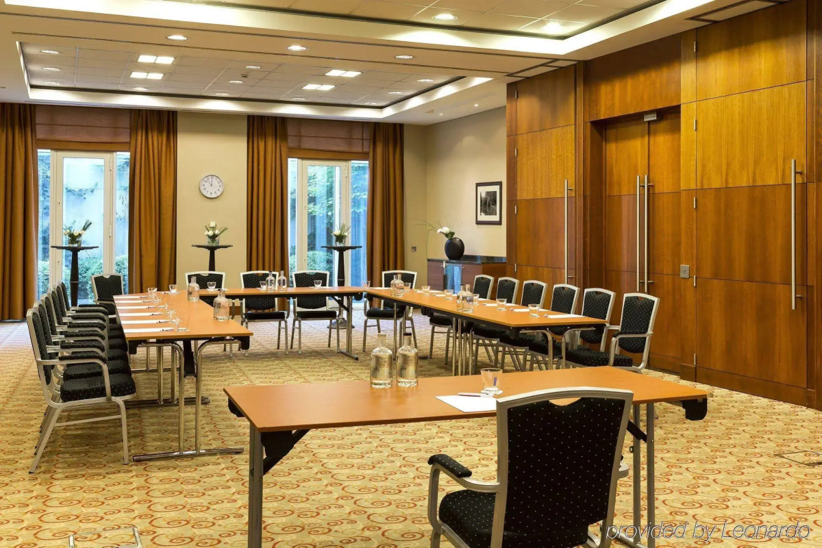 Crowne Plaza Brussels Airport by IHG