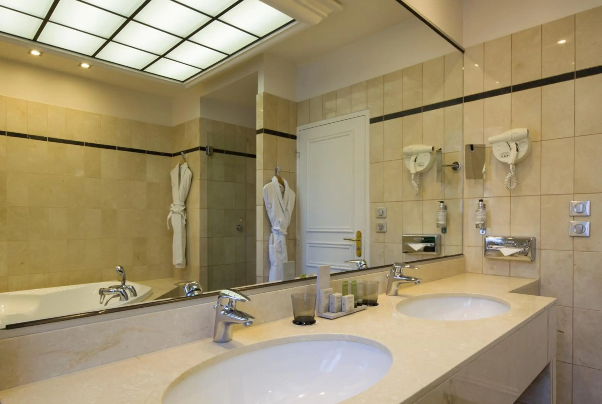 Hostellerie du Chapeau Rouge