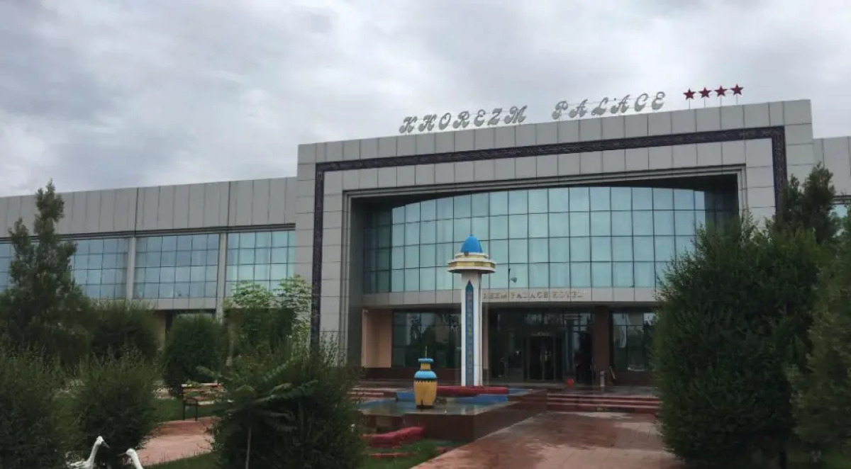 Khorezm Palace (Хорезм Пэлэс)